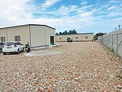 偷蓋　花蓮千坪農地變台鐵倉庫