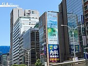 不降價、不推案、不購屋　住展風向球又轉疲弱黃藍燈