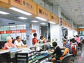 屏市戶政系統大塞車　民眾體諒