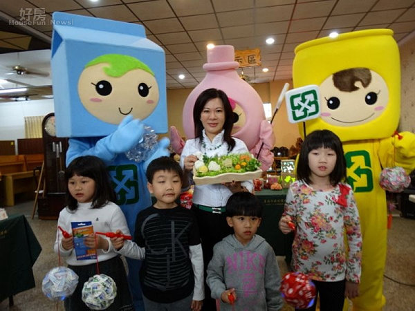 藏金閣回收傢俱受歡迎 環保小燈籠只送不賣