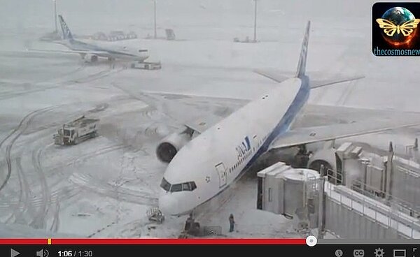 東京大雪影響交通(圖/翻攝youtube)