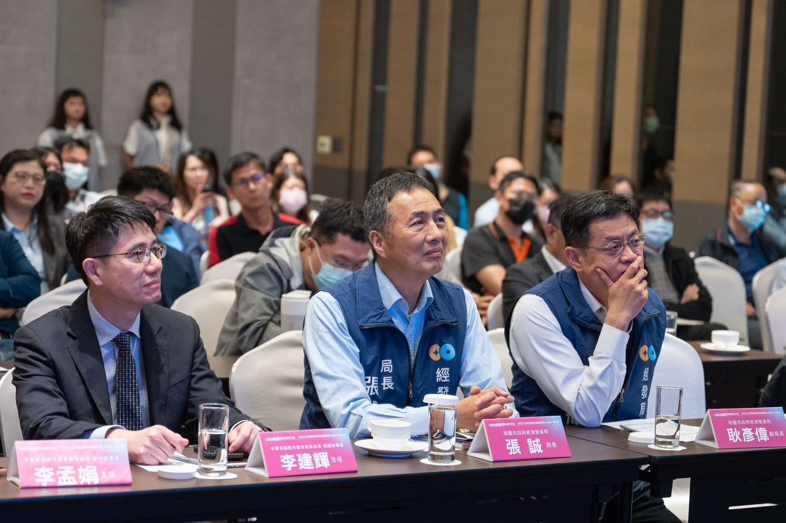 桃園經發局這兩個月對全市1萬2千多家工廠做普查時,將請每家工廠填問卷做產品分析。圖:資料照