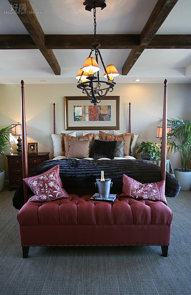 臥室 四柱床(好房資料中心)