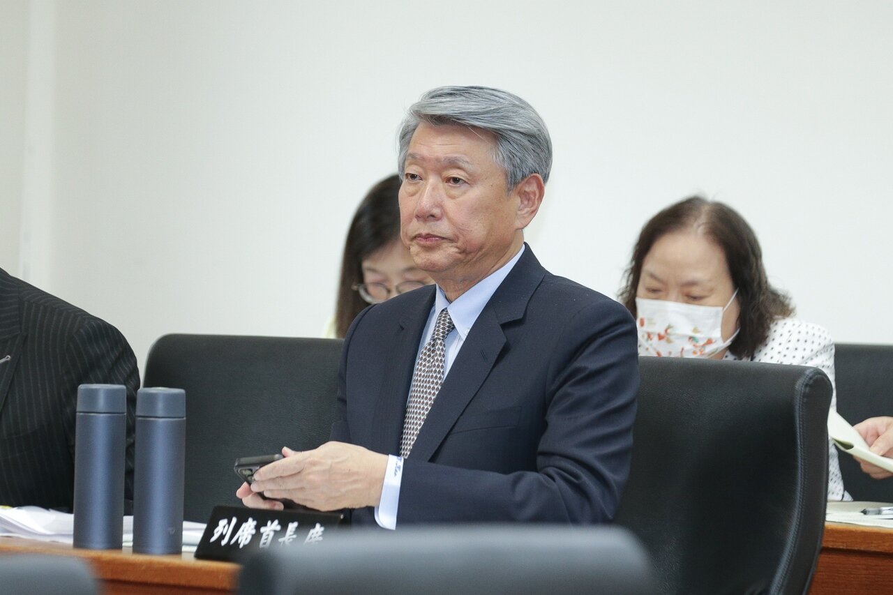 經濟部長郭智輝坦言,若立院不撥補預算,電價勢必調漲,網友質疑錯誤能源政策讓全民買單。圖/本報系資料照片