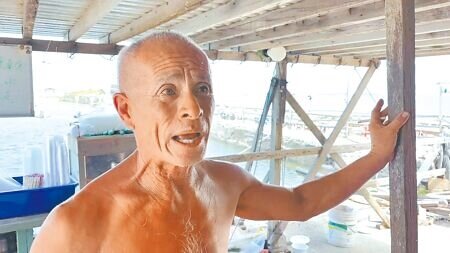 被韓國網紅尹到怡發片控說多年來在台灣最不愉快的一次經驗,澎湖店家回應說,1個人不可能同時讓100人都鼓掌。(許逸民攝)