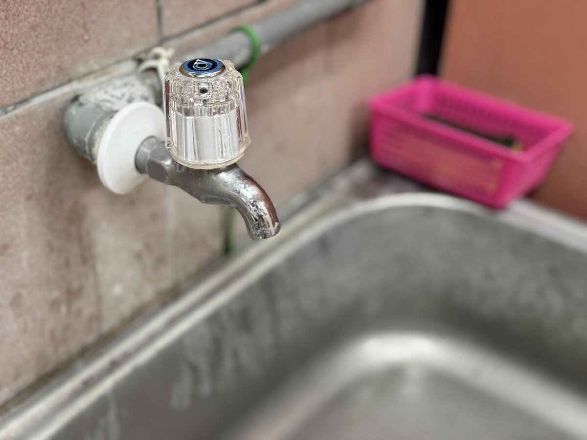 自來水公司第三區管理處新竹給水廠辦理「東區舊社段525地號開發供水管線工程」7月8日至10日每日上午9時至下午4時,共計3天停水7小時。圖/報系資料照