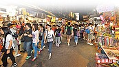 士林夜市　每坪喊700萬　觀光客帶動店面價