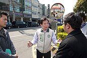 大甲缺乏公車站牌　民代會官員勘查增設
