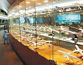 空中走廊展模型、換新裝　小港機場新觀光熱點