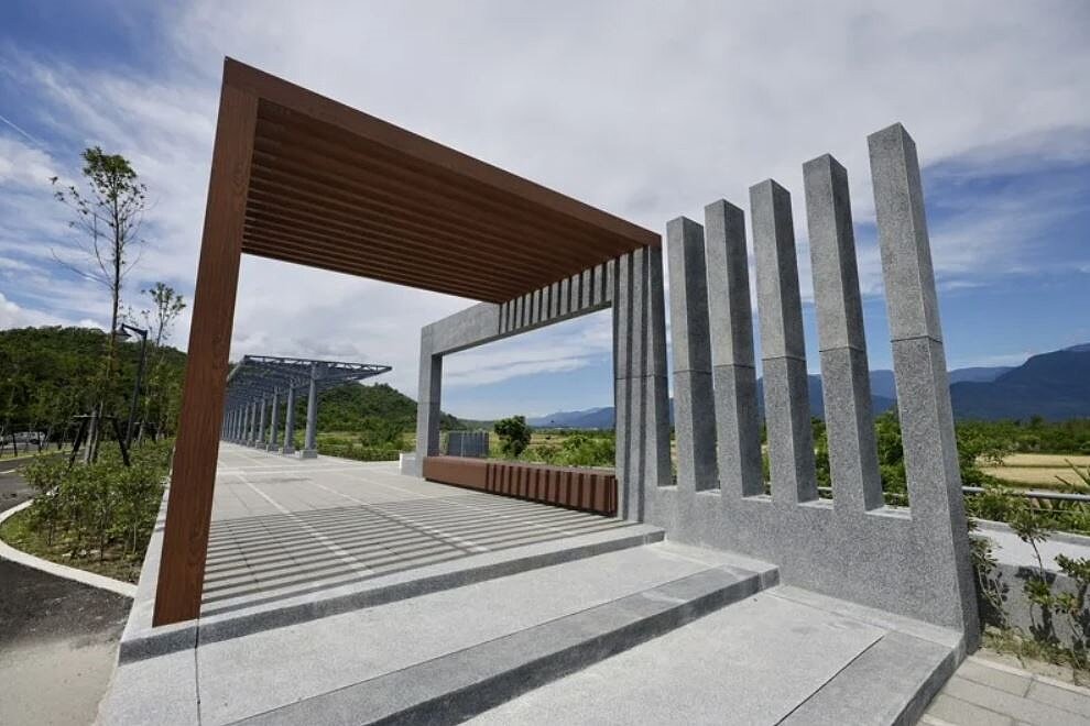 花東縱管國家風景區管理處整修閒置的花蓮安通火車站,變身成「安通鐵馬驛站」,提供遊客友善舒適的休憩場域,正式啟用。圖/縱管處提供