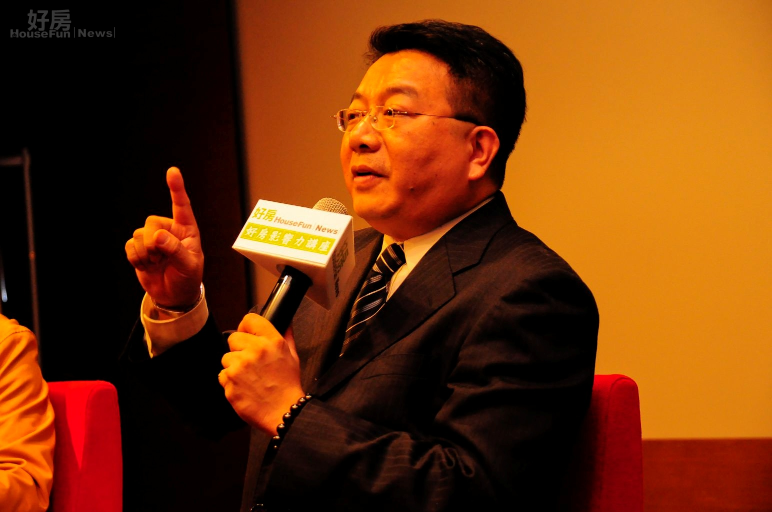 2月份好房影響力講座,田大權回應觀眾對於房產相關知識的疑惑。(好房News記者 陳韋帆/攝影)