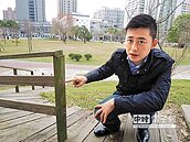 木棧道鐵釘外露　公園好危險