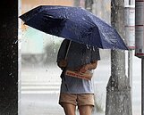 丹娜絲颱風來襲…類鼻疽蠢蠢欲動　疾管署提醒6大高風險者注意