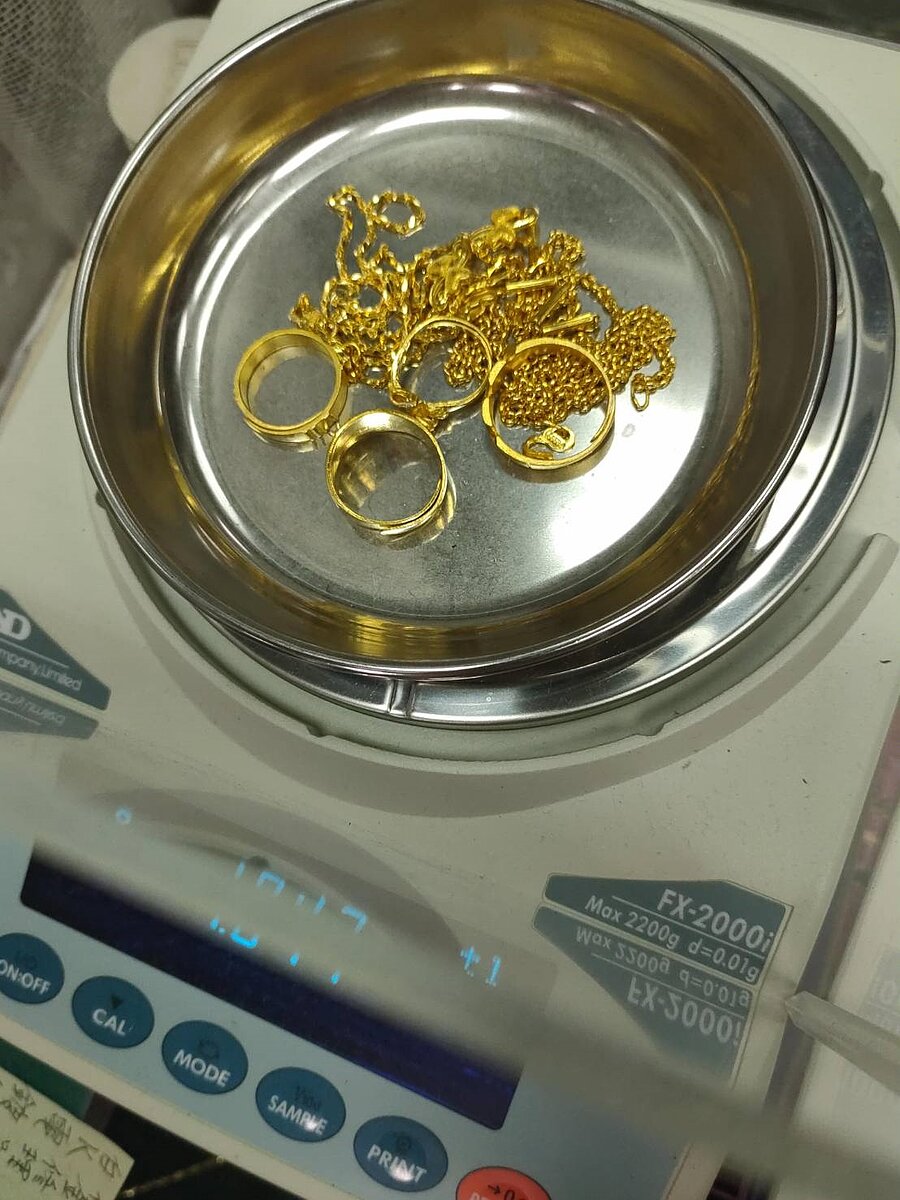 國際金價不斷高漲,黃金詐騙開始流行,愈來愈多人被誘騙小額投資黃金後,最後投入巨額才知受騙,黃金成為詐騙集團新關鍵字。圖/聯合報系資料照片