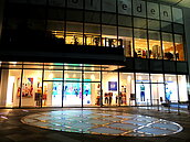 周六開幕　GAP推「TAIWAN」T恤