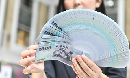 新台幣9日收在29.15元,逾一周新低。因市場觀望,總成交量僅15.395億美元。圖∕本報資料照片