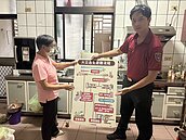 平鎮民宅炸豬油冒煙險釀災！住警器狂響化險為夷