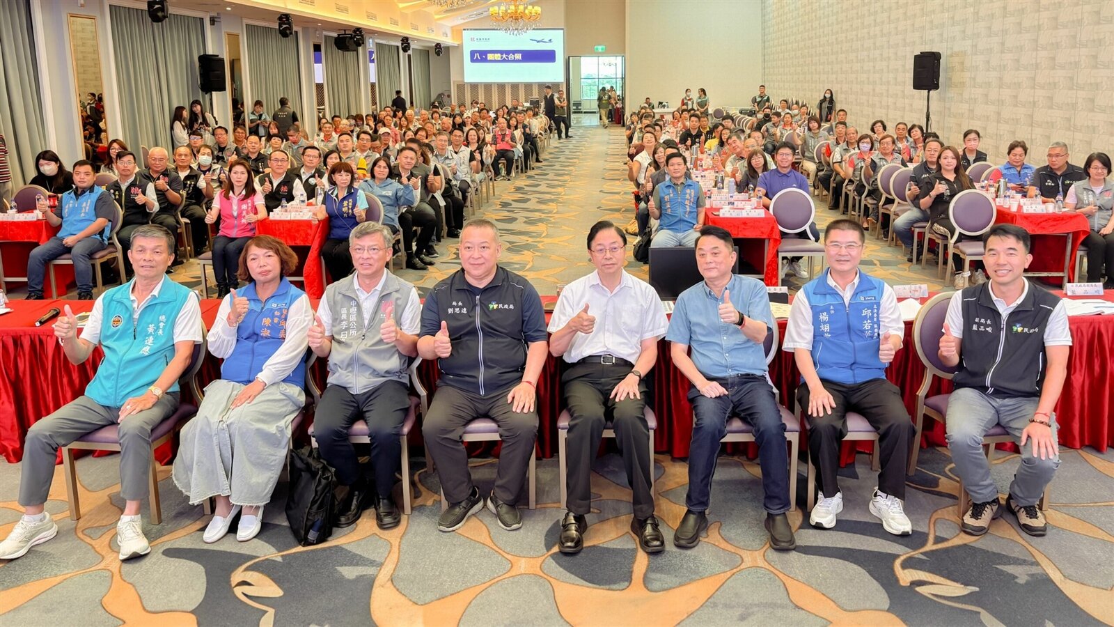 基層座談是桃市府傾聽地方建言的重要平台，透過與里長深度對話，掌握第一線民意。圖：市府提供