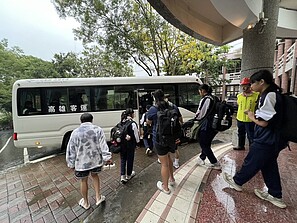 每逢豪雨交通受阻　高雄桃源國中擬遷校