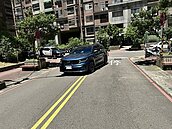 交通新制上路！路口左轉撞傷老婦　不讓行人至少罰7200元