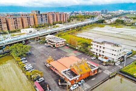 環境部9日舉行高鐵延伸宜蘭環評第2次初審會議,贊成與反對方將再赴環境部表達立場。圖為高鐵宜蘭站預定地空拍照。(本報資料照片)