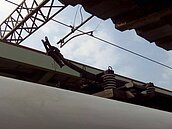 太魯閣列車扯弓意外　初查田中站發車時集電弓已鬆脫