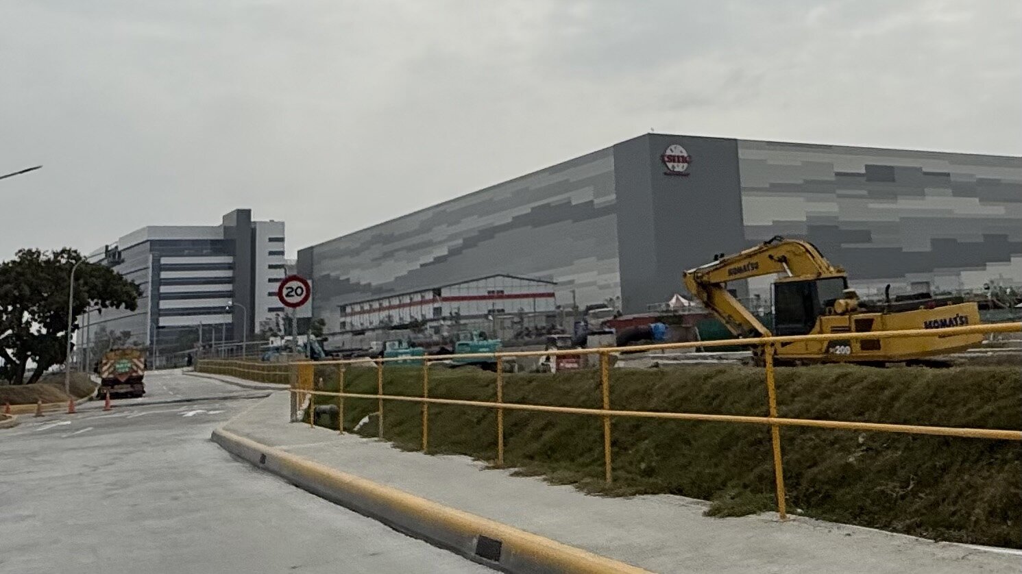 ▼台積電設廠的主要受惠區，為楠梓高大重劃區的「藍田里」。（圖／東森財經新聞張琬聆攝）