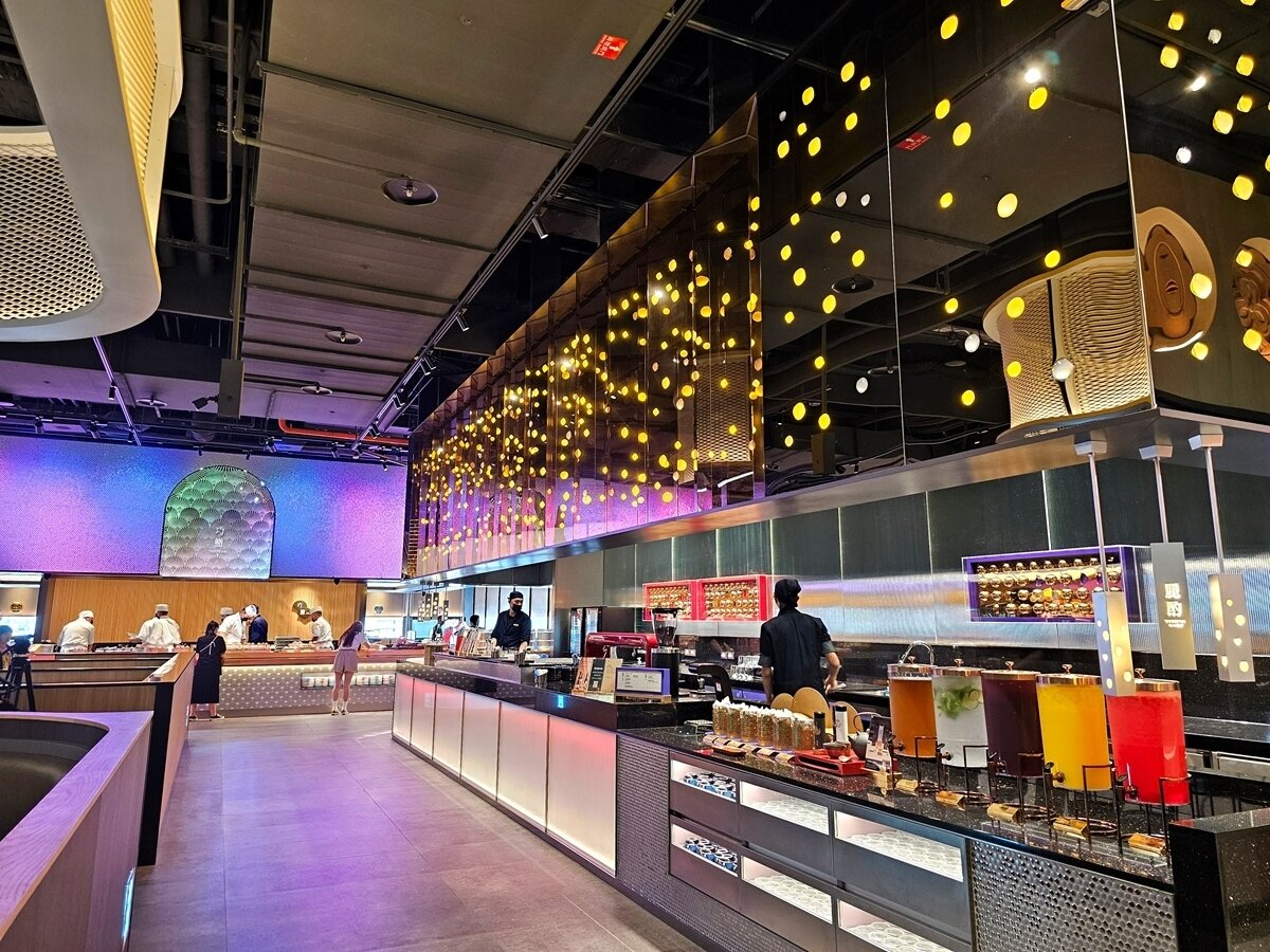 台南知名連鎖餐飲業者旭集甫開幕,日前傳出疑似食安問題。記者陳睿中/攝影