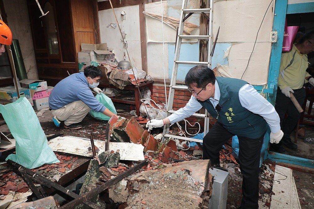 台南溪北多區域老舊民宅受損嚴重。圖/新聞及國際關係處提供