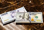 公股銀搶外幣財　續推美元優存