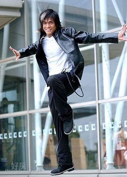 2.Gino人生首購是買下第二期的「國際湯城」。