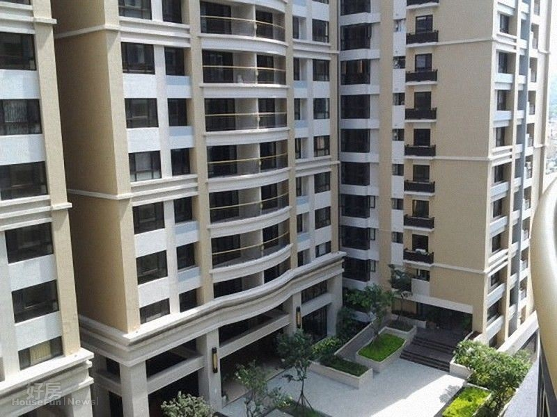 6.平易近人的價格,加上鄰近長庚商圈吸引許多首購族。