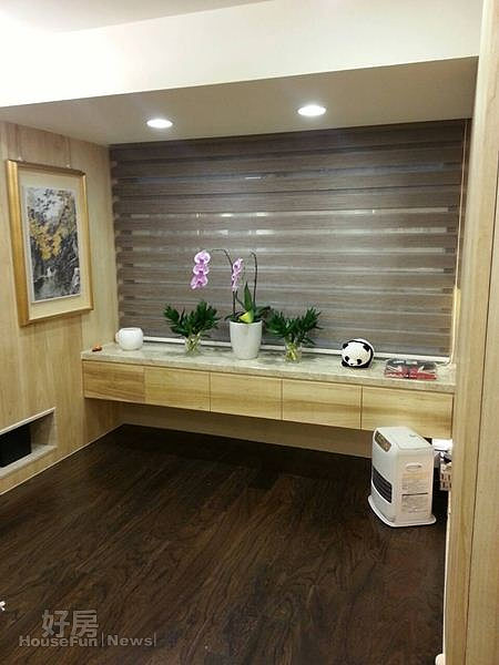 8.臥室裡還有不小的活動空間。