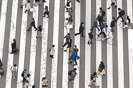 受畢業生投入尋職行列影響,6月失業率升至3.36%,上半年以東部失業率3.2%最低。圖∕本報資料照片