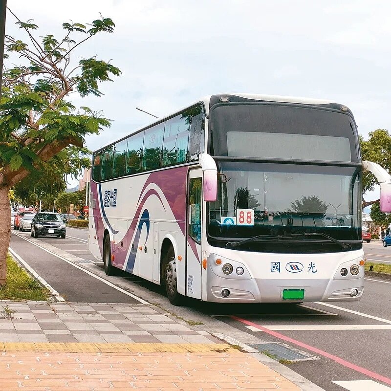 國光客運再次傳出遲發薪水，這也是半年來第2次遲發員工薪水。圖／聯合報系資料照片
 