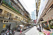 驗屋核對建材與天花板　預防建商換建材賺價差