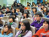 校園服貿列車　中經院：鼓勵學生先了解再表態