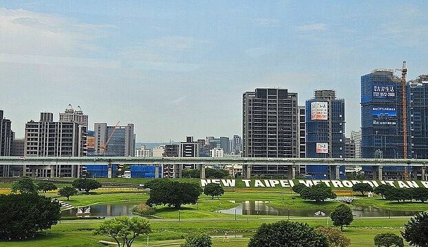 一樣過橋到北市　新店房價輸三重？