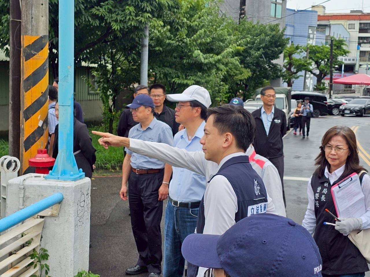 立委牛煦庭強調,捷運建設雖然日後將創造龜山便捷的交通網絡,但現在仍要請桃園市府注重公車運輸的品質與效能。圖:牛煦庭國會辦公室提供