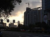 廣東搶才　主打購房津貼