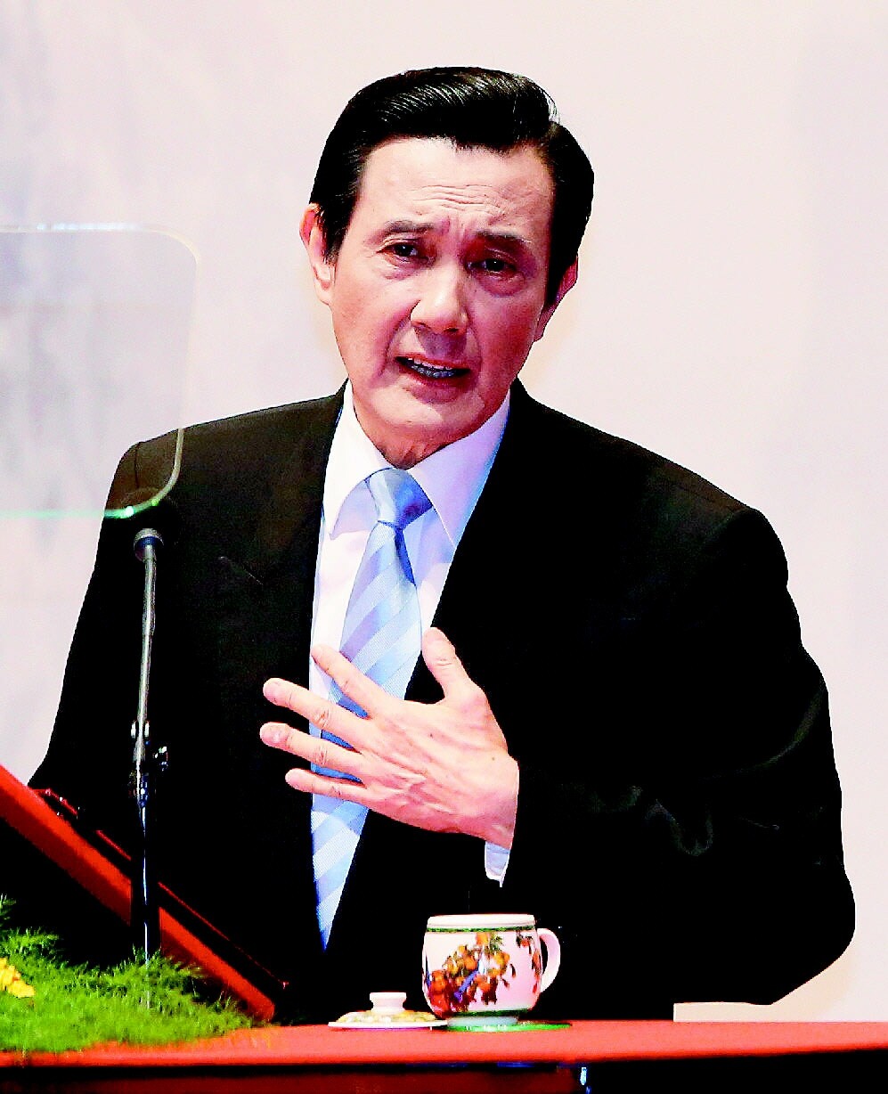 反服貿學生今上凱道,馬英九總統昨天傍晚舉行記者會,承諾促成兩岸協議監督機制法制化,但不同意退回服貿協議,呼籲學生把議場還給國會。 記者潘俊宏/攝影