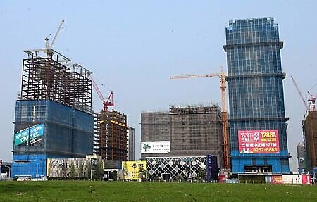 中央銀行打房政策發威,房市打入冷宮,恐為近16年以來最冷。圖∕本報資料照片