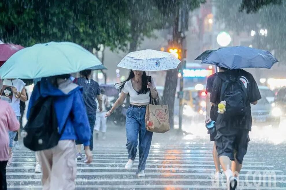 西南氣流來襲,中南部嚴防持續性豪大雨。聯合報系資料照