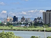 全台建案賣不動了？國泰房地產：第2季銷售率探16年新低　房市持續降溫