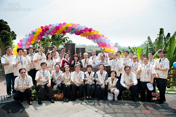 嘉義市都會森林公園揭牌。