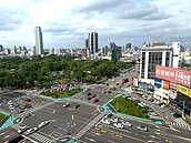 看好這裡會「發」　高雄這2條路成大咖建商獵地戰場