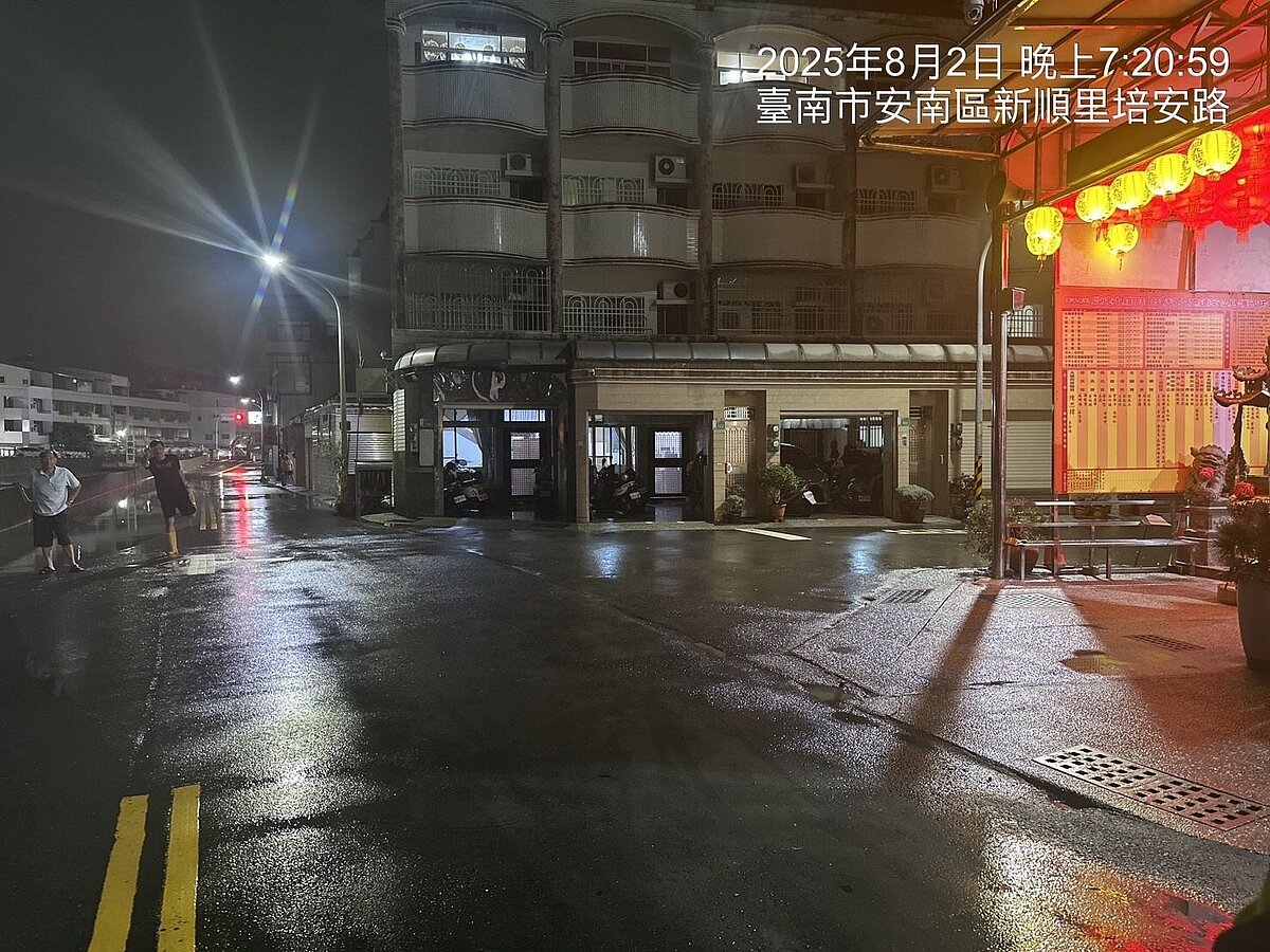 台南市安南區新順里晚間水位已消退。圖/台南市水利局提供