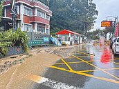 728雨災　適用丹娜絲復原重建特別條例