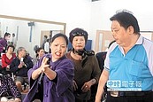 高架橋墩近民宅　說明會不歡而散