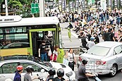 77線公車改道　影響45萬人